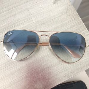 Large frame Ray-Ban aviator sunglasses